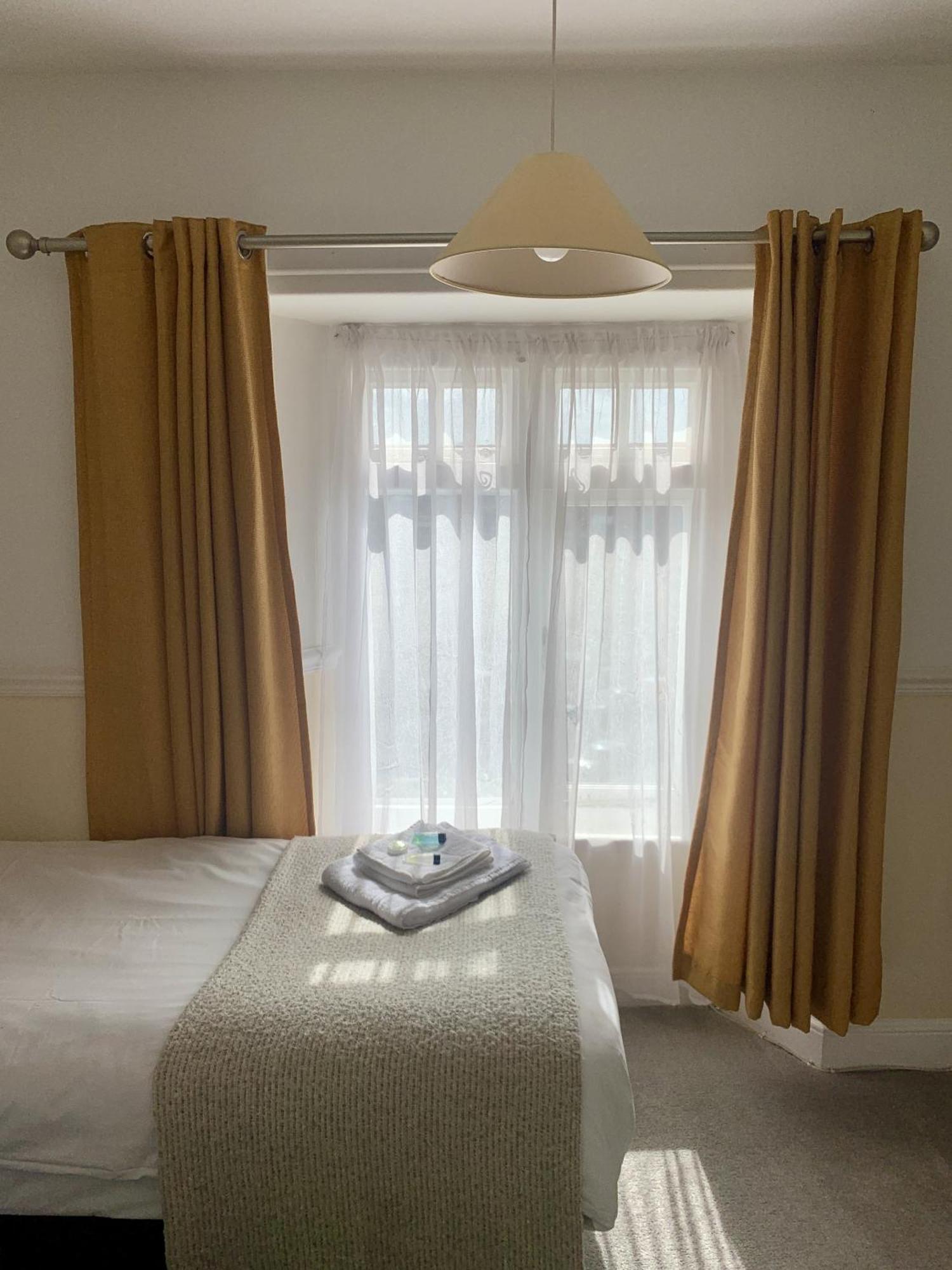 Seaclyffe Hotel Ltd Llandudno Zimmer foto